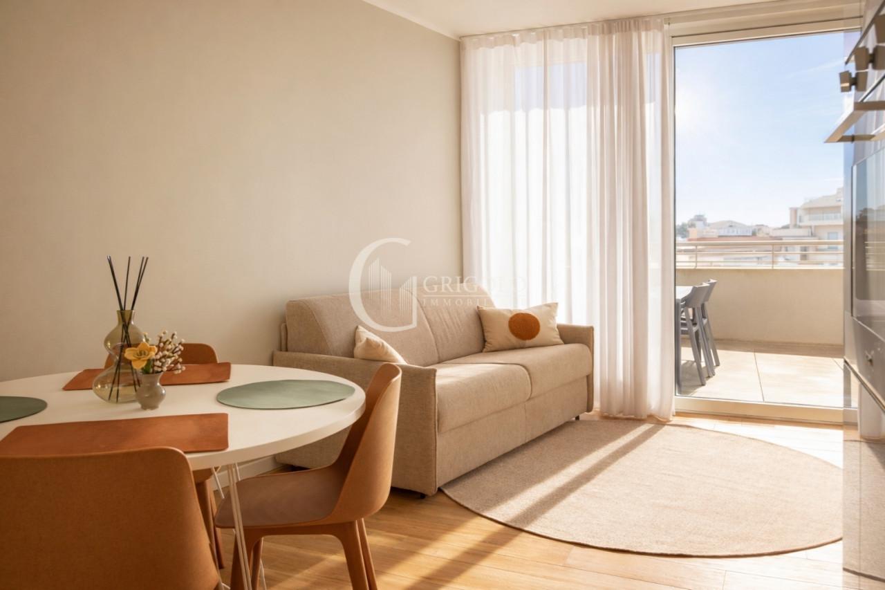 JESOLO LIDO Recente appartamento con piscina GJ253