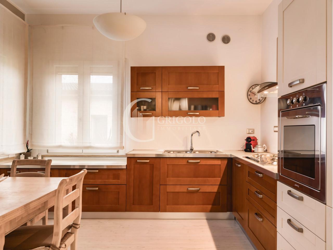 SELVANA Elegante villa ristrutturata GT589