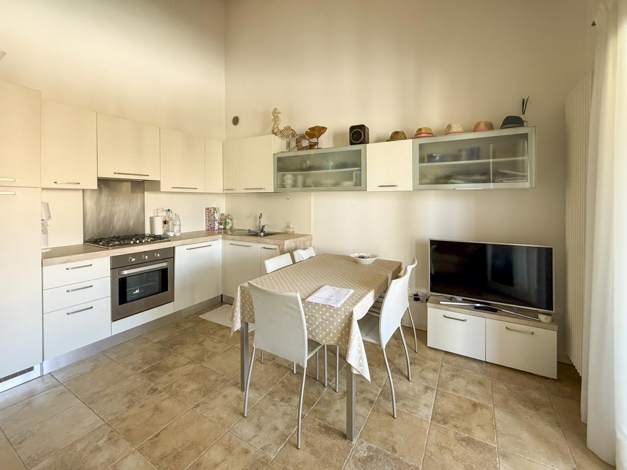 LIDO DI JESOLO Appartamento con due camere GJ259
