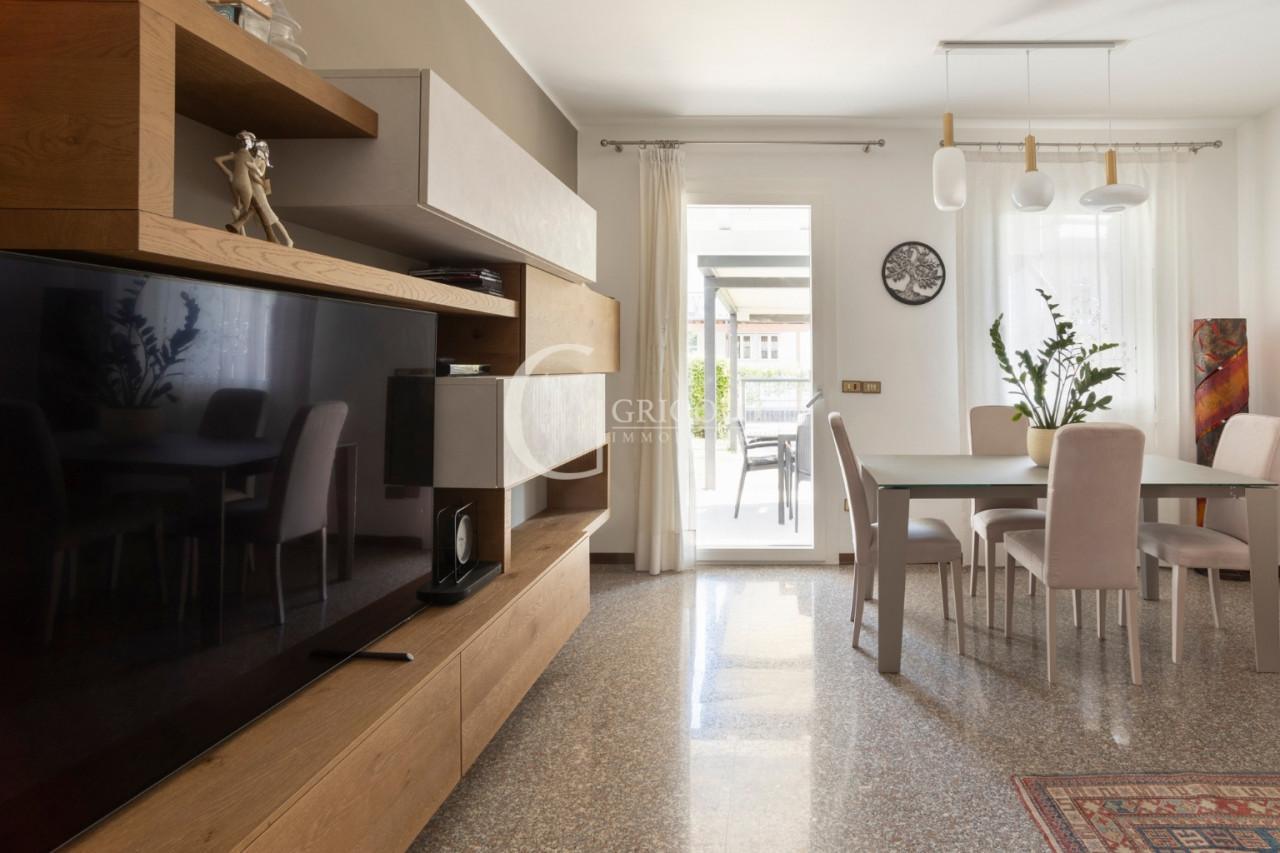 DOSSON DI CASIER Casa indipendente ristrutturata GT553