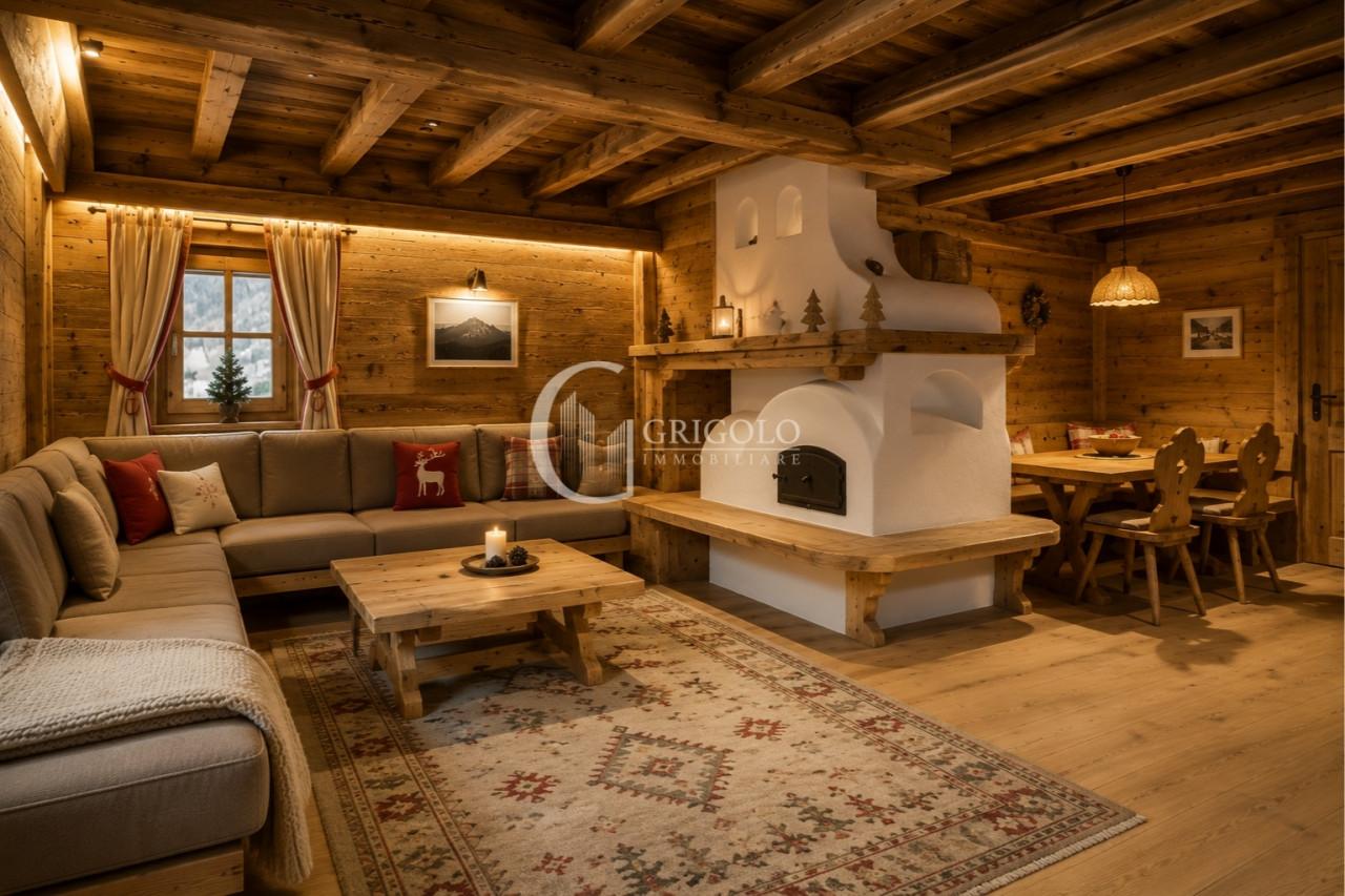 CORTINA AVERA’ Autentico appartamento al primo piano GM351