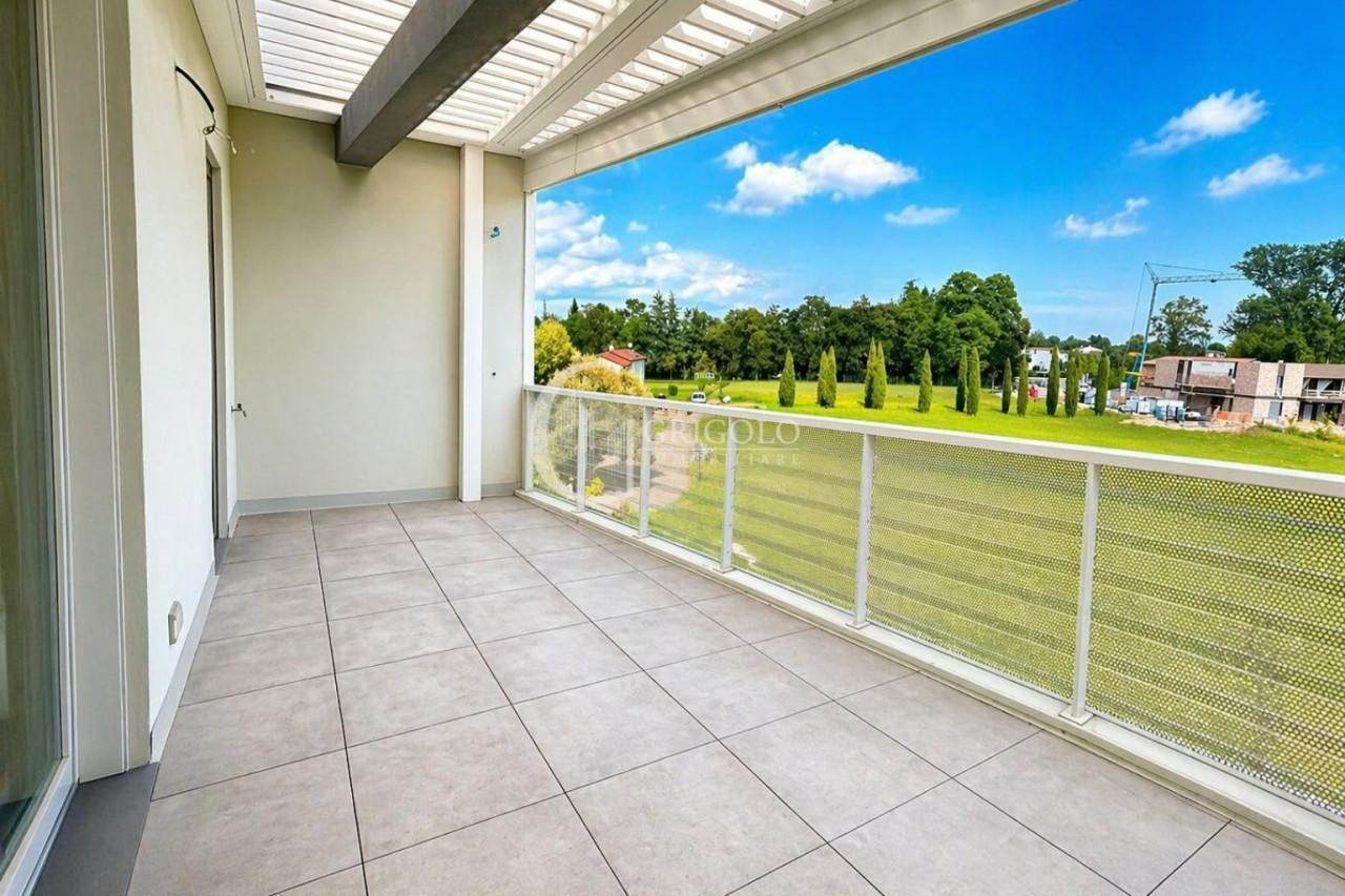 SAN LAZZARO Recente bicamere con terrazza abitabile GT253
