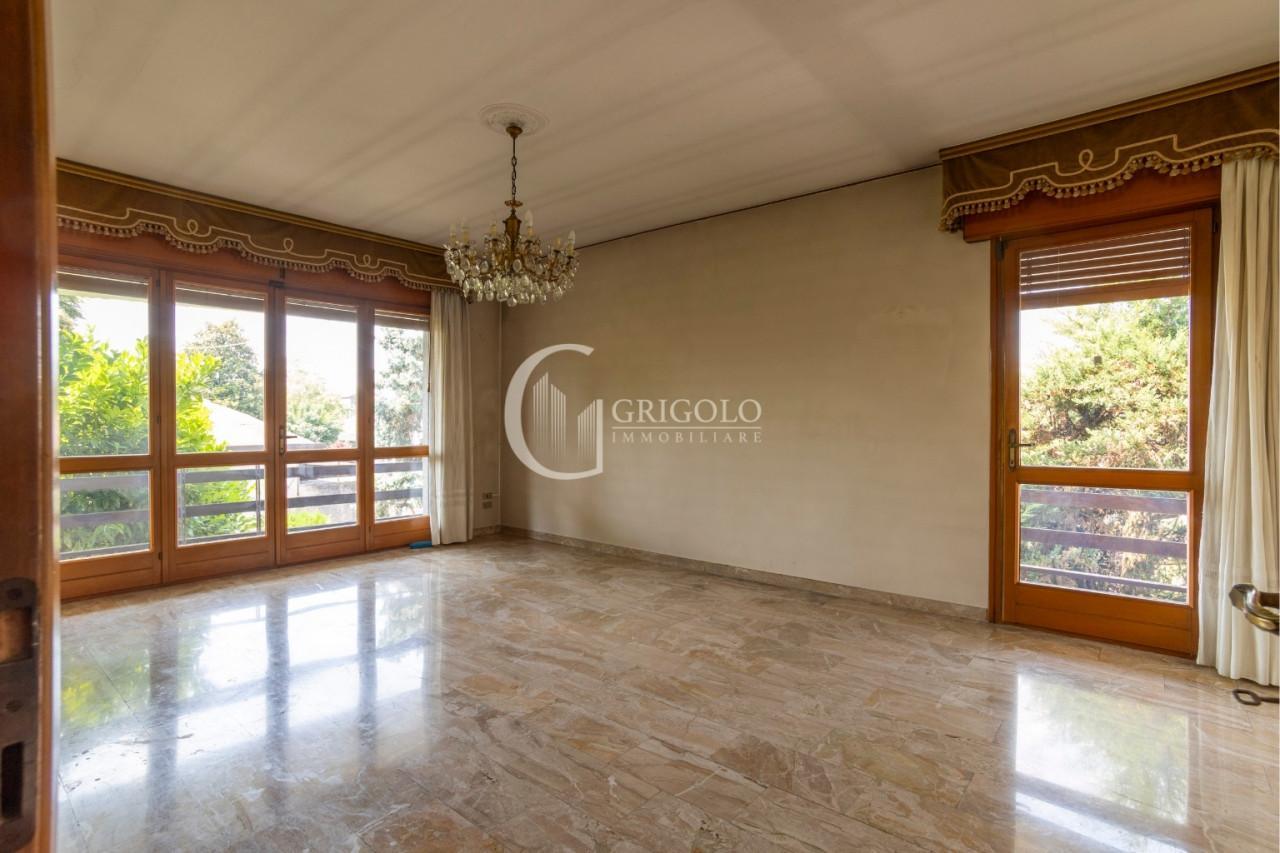 S.M DEL ROVERE Accogliente villa singola GT554