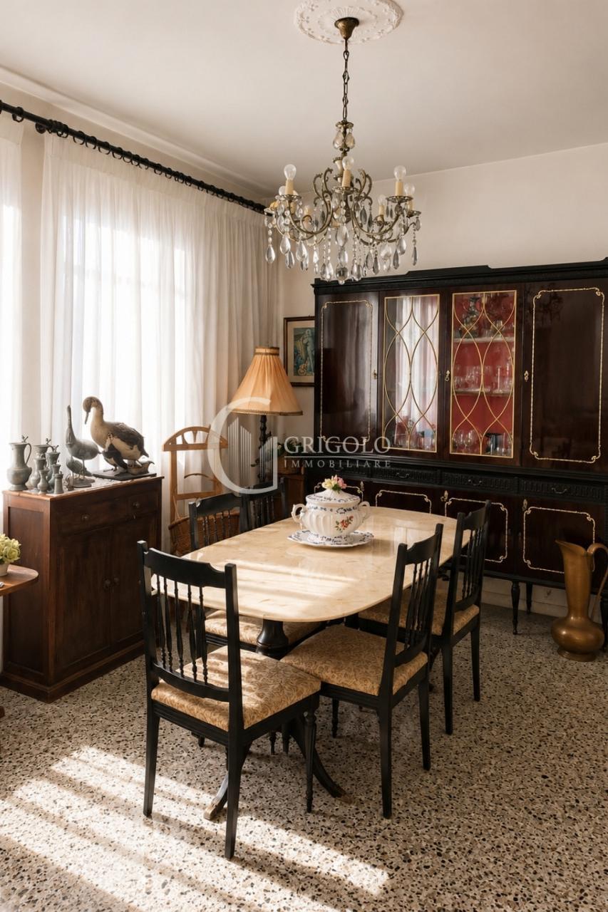 S.M DEL ROVERE Casa singola con ampio scoperto GT501