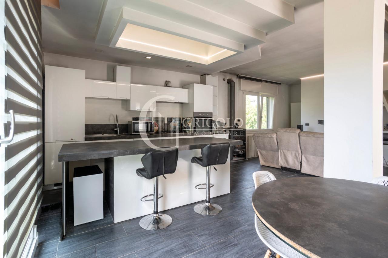 S.M DEL ROVERE Casa singola con ampio scoperto GT560