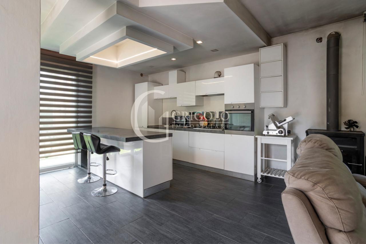 S.M DEL ROVERE Casa singola con ampio scoperto GT560