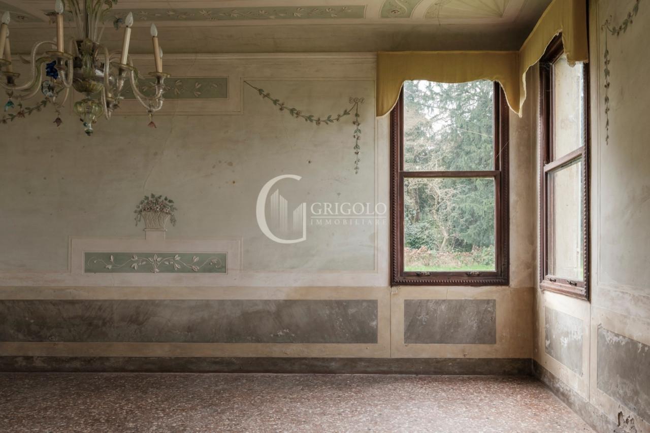 PREGANZIOL Prestigiosa villa veneta GT564