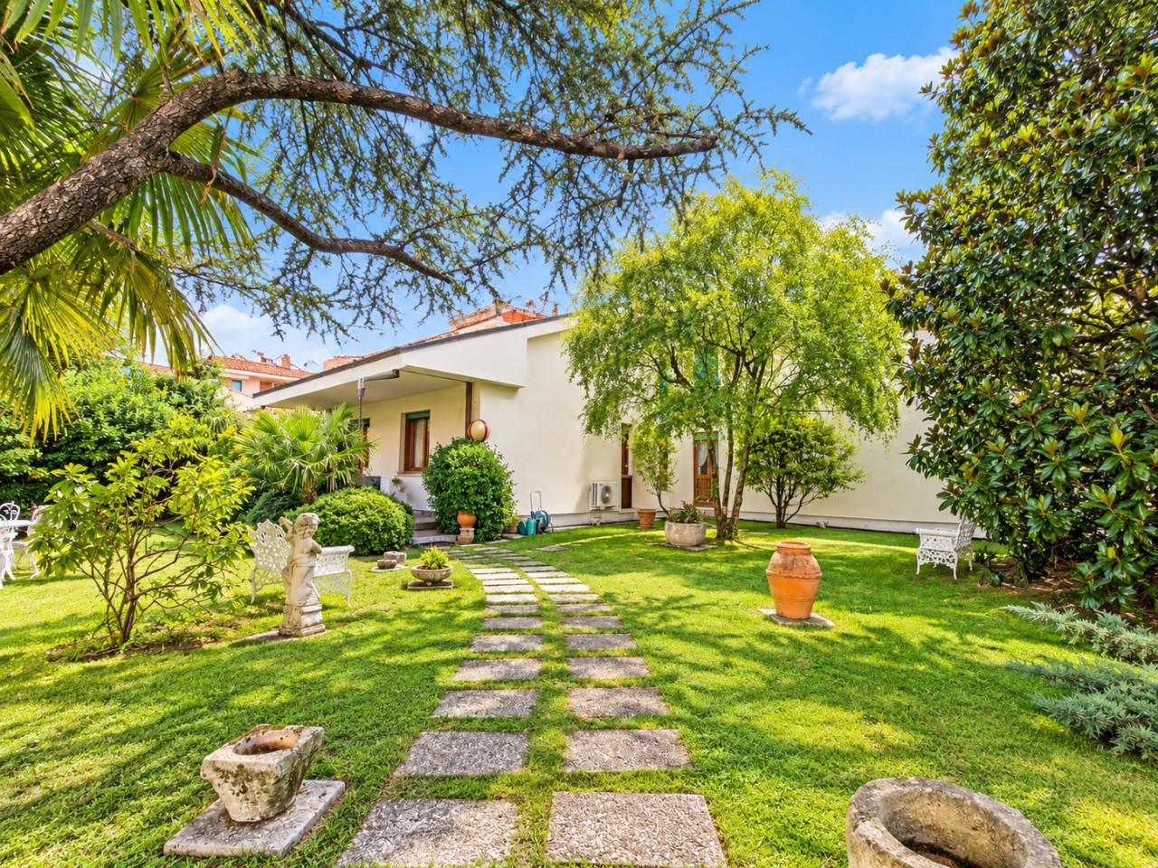 SELVANA Appartamento con giardino esclusivo GT260