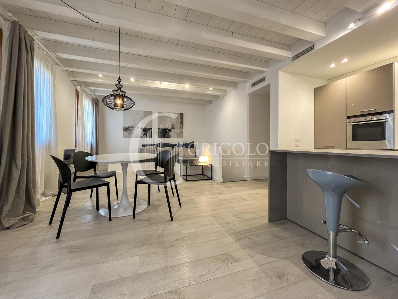 VENEZIA MESTRE Splendido bicamere al piano terra GV210