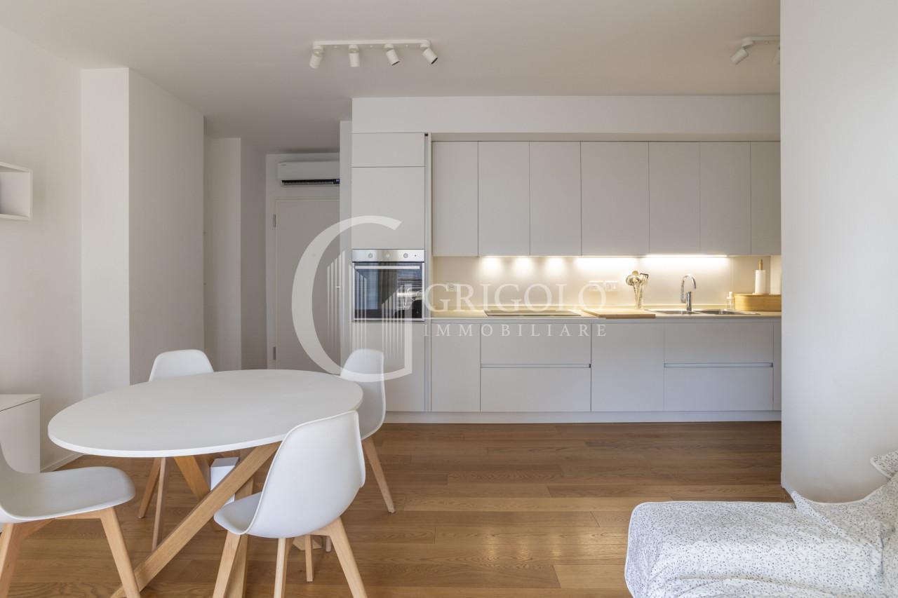 S.M. DEL ROVERE Recente appartamento con due camere GT207