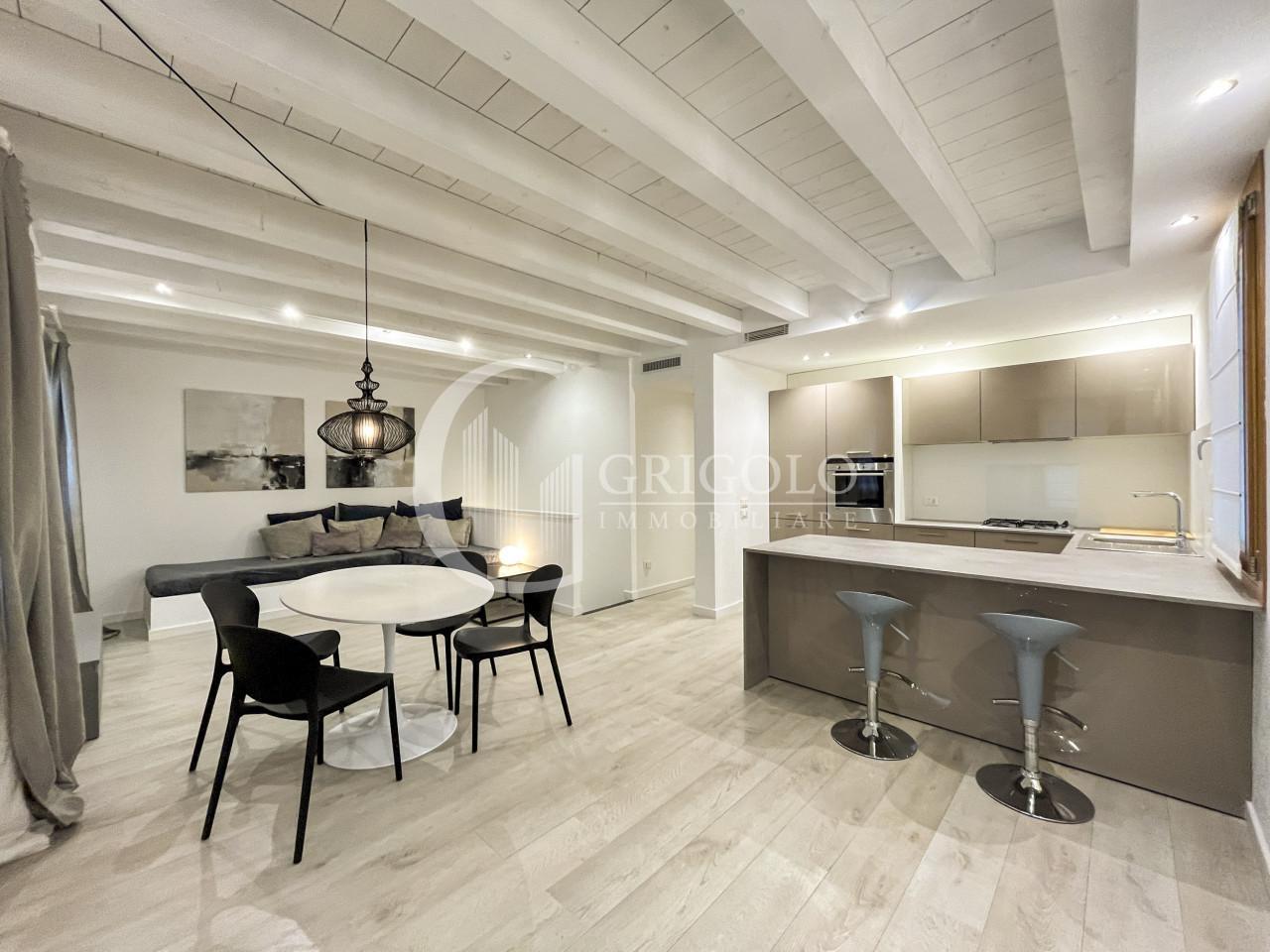 VENEZIA MESTRE Splendido bicamere al piano terra GV210